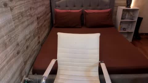 THE DEVIL  CALL ME MASTER online show from March 10, 2025, 1:23 am