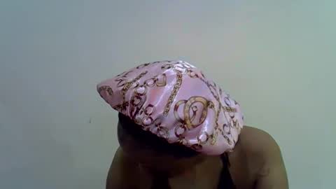 miss_rihanna2 online show from February 9, 2026, 5:17 pm