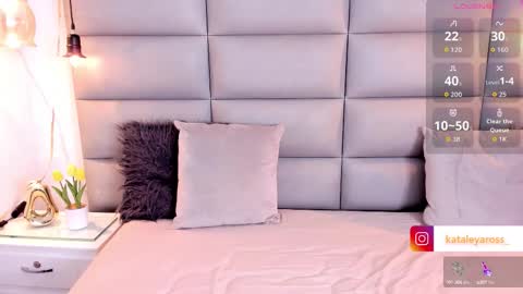 Snapshot of miss_ross_ chatting on October 12, 2025, 4:33 am onlyfanskataleyaross online show from October 12, 2025, 4:33 am