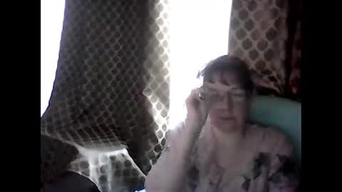 miss sandrax online show from March 9, 2026, 7:23 am