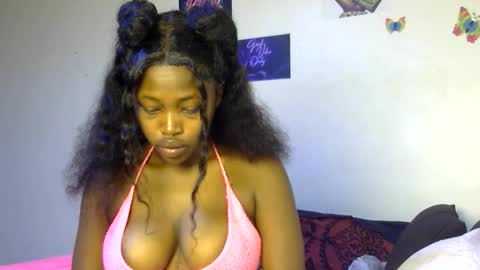 Snapshot of miss_sexyyy chatting on October 16, 2025, 1:45 pm miss_sexyyy online show from October 16, 2025, 1:45 pm