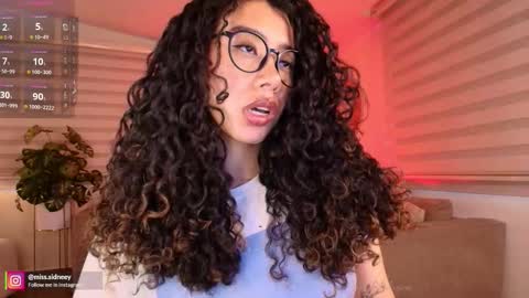 Amy Olivera online show from March 16, 2026, 12:42 pm