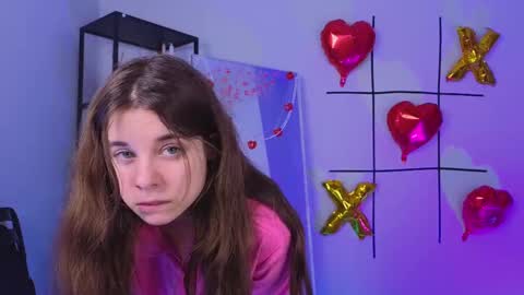 Snapshot of miss_spider chatting on February 20, 2025, 6:17 am Spider girl Help me reach 10 likes online show from February 20, 2025, 6:17 am