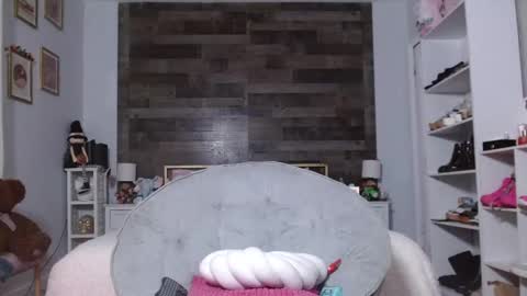 Goddess Laura online show from September 20, 2025, 10:55 pm