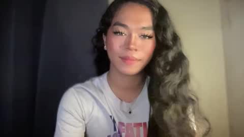 Snapshot of miss_veron_xoxo chatting on February 5, 2026, 6:51 am miss_veron_xoxo online show from February 5, 2026, 6:51 am