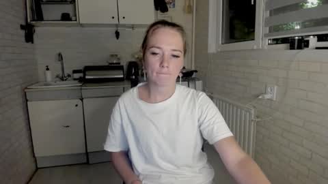 Snapshot of miss_you20 chatting on September 12, 2025, 9:26 pm miss_you20 online show from September 12, 2025, 9:26 pm