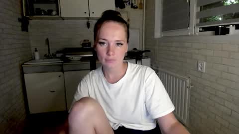 Snapshot of miss_you20 chatting on September 13, 2025, 7:35 pm miss_you20 online show from September 13, 2025, 7:35 pm