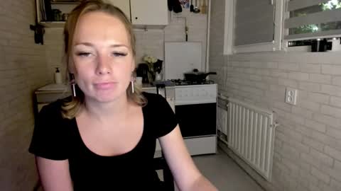 Snapshot of miss_you20 chatting on September 14, 2025, 7:13 pm miss_you20 online show from September 14, 2025, 7:13 pm