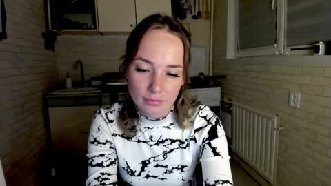 Snapshot of miss_you20 chatting on October 7, 2025, 8:39 pm miss_you20 online show from October 7, 2025, 8:39 pm