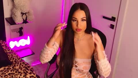 Snapshot of missameliaaa chatting on January 10, 2026, 5:37 pm Amelia online show from January 10, 2026, 5:37 pm