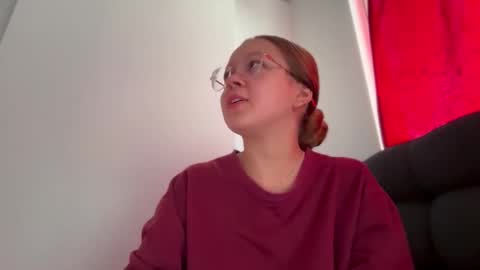 Ameliahs online show from February 25, 2026, 11:31 am