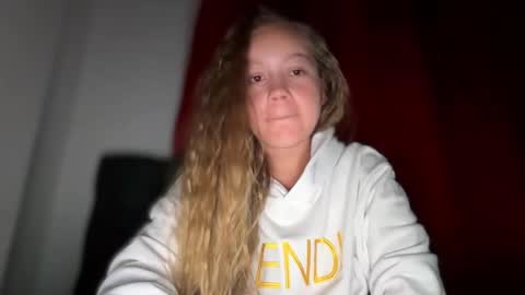 Snapshot of missameliah chatting on March 25, 2026, 9:37 am Ameliahs online show from March 25, 2026, 9:37 am