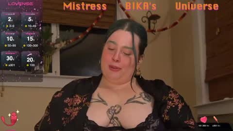 Snapshot of missbika chatting on February 28, 2025, 8:20 am Miss Bika online show from February 28, 2025, 8:20 am