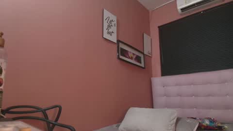 Snapshot of missbnasty_ chatting on December 11, 2024, 2:52 am Miss Evelyn online show from December 11, 2024, 2:52 am