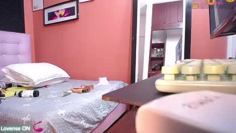 Snapshot of missbnasty_ chatting on March 2, 2025, 12:32 pm Miss Evelyn online show from March 2, 2025, 12:32 pm