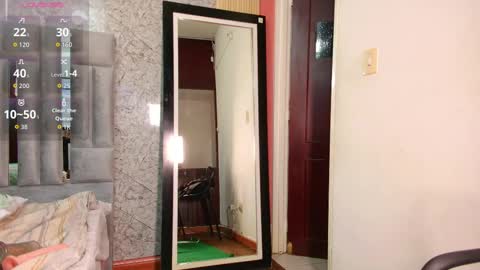 Snapshot of missbnasty_ chatting on October 19, 2025, 12:17 pm Miss Evelyn online show from October 19, 2025, 12:17 pm