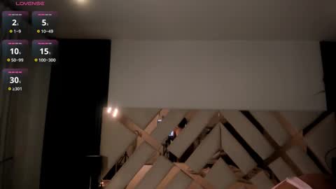 Snapshot of missbrasil_ chatting on February 27, 2026, 11:43 am Sara Vanegas online show from February 27, 2026, 11:43 am