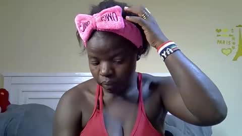 misscandy352_ online show from April 7, 2026, 11:32 am