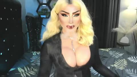 PRIESTESS CHANNEL online show from July 19, 2026, 11:25 am