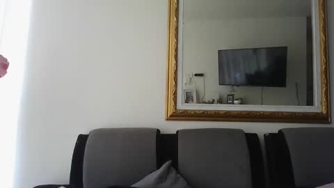 Snapshot of misselii chatting on January 30, 2025, 5:39 pm melodie online show from January 30, 2025, 5:39 pm