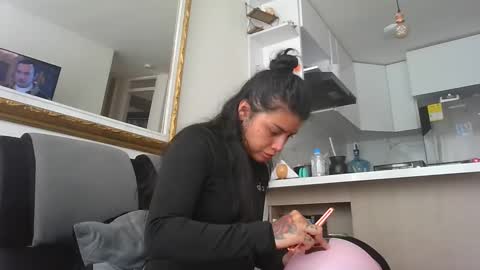 Snapshot of misselii chatting on February 23, 2025, 7:17 pm melodie online show from February 23, 2025, 7:17 pm