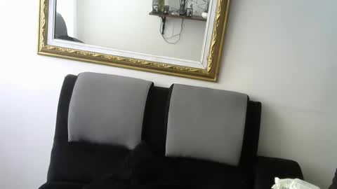 Snapshot of misselii chatting on February 27, 2025, 2:43 pm melodie online show from February 27, 2025, 2:43 pm