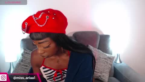 Emilie Diaz online show from June 5, 2026, 3:29 pm