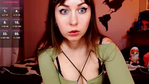 Snapshot of missgenevaonceagain chatting on March 9, 2025, 10:08 pm G online show from March 9, 2025, 10:08 pm