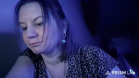 Snapshot of missis_laura chatting on February 14, 2026, 10:06 pm missis_laura online show from February 14, 2026, 10:06 pm