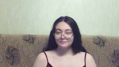Snapshot of missis_mona chatting on October 23, 2025, 8:40 pm missis mona online show from October 23, 2025, 8:40 pm