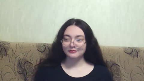 Snapshot of missis_mona chatting on October 28, 2025, 7:34 am missis mona online show from October 28, 2025, 7:34 am
