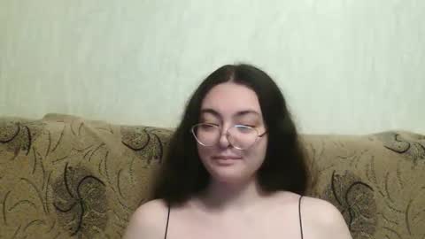 Snapshot of missis_mona chatting on October 29, 2025, 10:11 pm missis mona online show from October 29, 2025, 10:11 pm