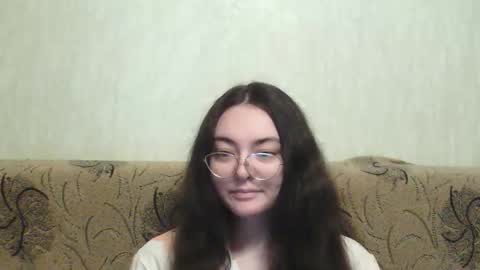 Snapshot of missis_mona chatting on December 18, 2025, 7:47 am missis mona online show from December 18, 2025, 7:47 am