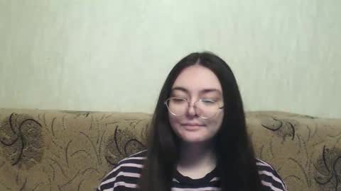 Snapshot of missis_mona chatting on January 7, 2026, 8:06 am missis mona online show from January 7, 2026, 8:06 am