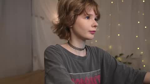Snapshot of misska__ chatting on October 5, 2025, 2:37 pm BONYA online show from October 5, 2025, 2:37 pm