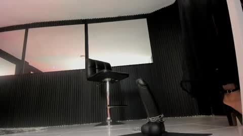 misskathyfox online show from May 13, 2026, 7:55 pm
