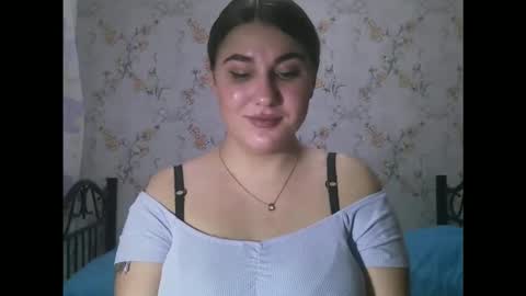 Lisa online show from April 7, 2026, 1:50 am