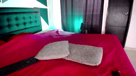 Snapshot of missloise chatting on December 6, 2024, 12:38 pm Miss Loise online show from December 6, 2024, 12:38 pm