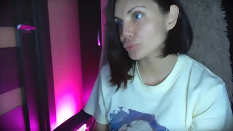 Misslovexq online show from May 12, 2026, 3:31 pm
