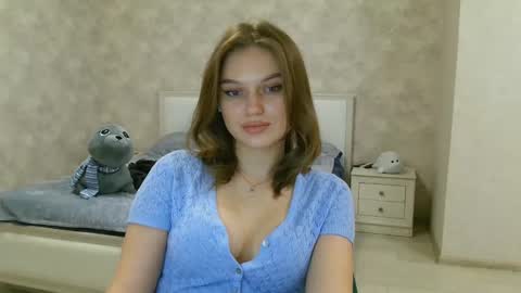 OneGoddess online show from January 29, 2025, 10:11 pm