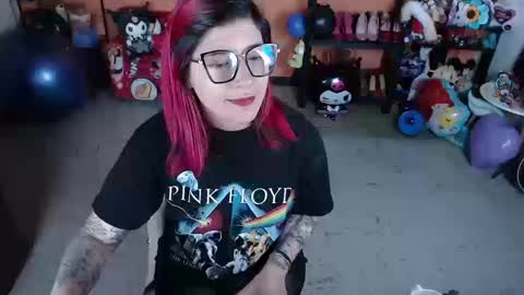 Snapshot of missmia2 chatting on September 15, 2025, 2:06 pm Miss Mia online show from September 15, 2025, 2:06 pm