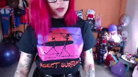 Snapshot of missmia2 chatting on October 1, 2025, 2:23 pm Miss Mia online show from October 1, 2025, 2:23 pm