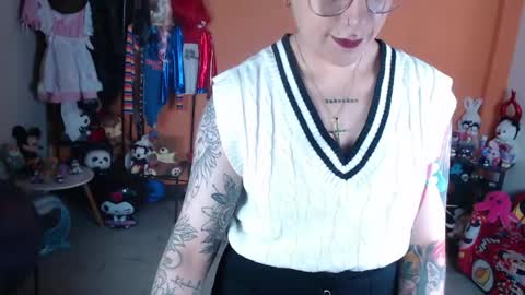Miss Mia online show from June 2, 2026, 12:40 pm