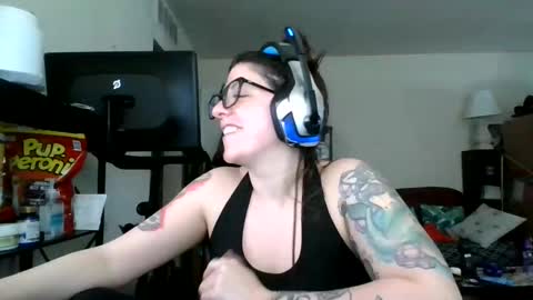 MissMona online show from February 26, 2026, 1:43 pm