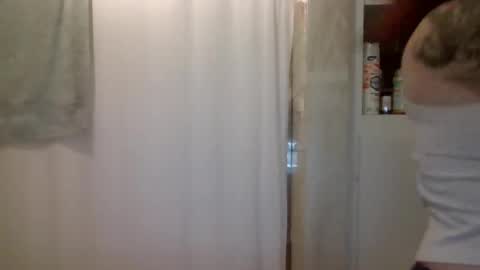 Maxxx online show from March 8, 2026, 4:27 am