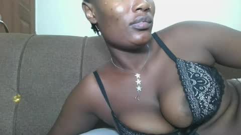 Snapshot of missprettygal chatting on June 23, 2026, 10:19 pm pretty gal online show from June 23, 2026, 10:19 pm