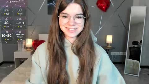 misss_evelyne online show from February 22, 2026, 1:18 am