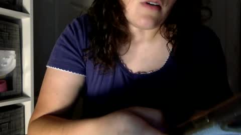 Snapshot of misstress_liz chatting on July 31, 2026, 5:18 am misstress_liz online show from July 31, 2026, 5:18 am