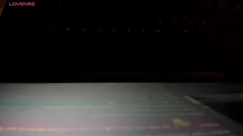 missvalery1 online show from December 10, 2024, 11:40 pm