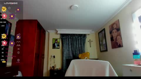missvalery1 online show from May 6, 2026, 10:48 pm